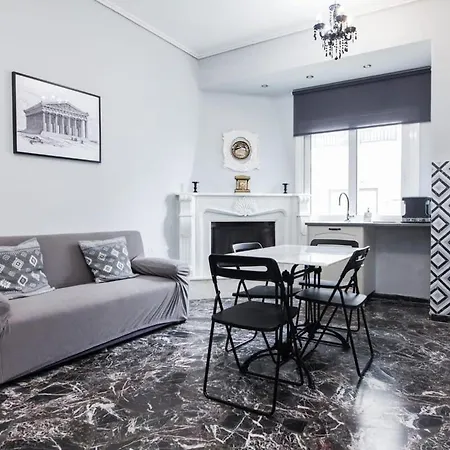 Apartment Modern Apt In Galatsi With Stunning Views Of Athens
