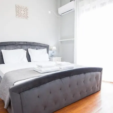 Modern Apt In Galatsi With Stunning Views Of * Athens