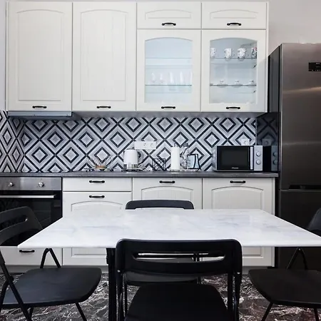 Apartment Modern Apt In Galatsi With Stunning Views Of Athens
