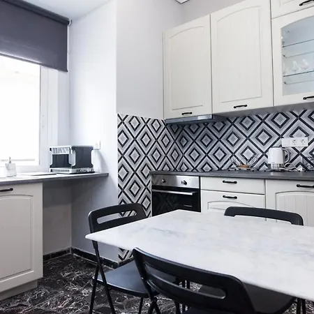 Modern Apt In Galatsi With Stunning Views Of