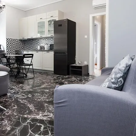 Modern Apt In Galatsi With Stunning Views Of * Athens